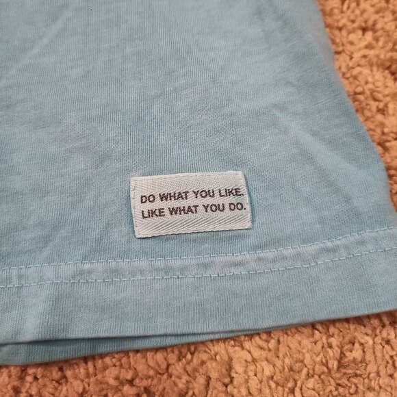 Life is Good Pineapple Shirt - Picture 3 of 5